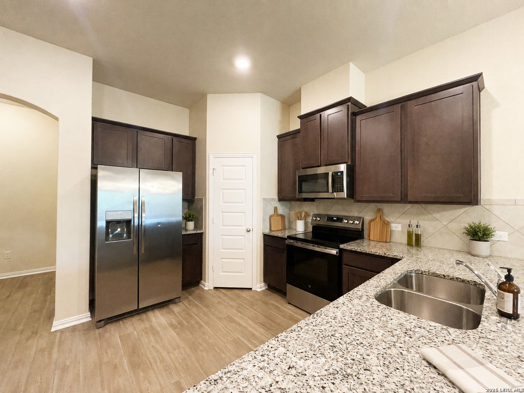 Photo of 5435 Devils Gate 2 #2, Converse, TX 78109 (MLS # 2007964)
