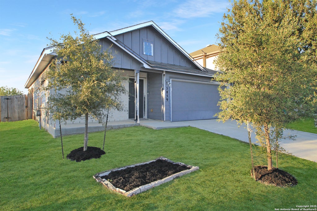 Photo of 5859 Cielo Ranch, San Antonio, TX 78218 (MLS # 1973255)
