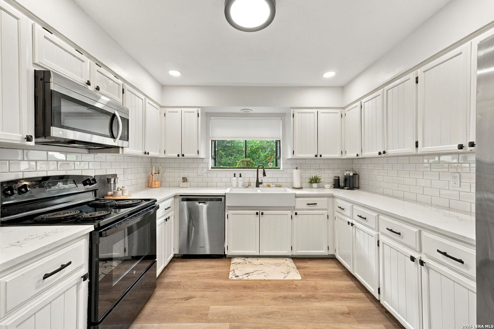 12423 Paige Trail