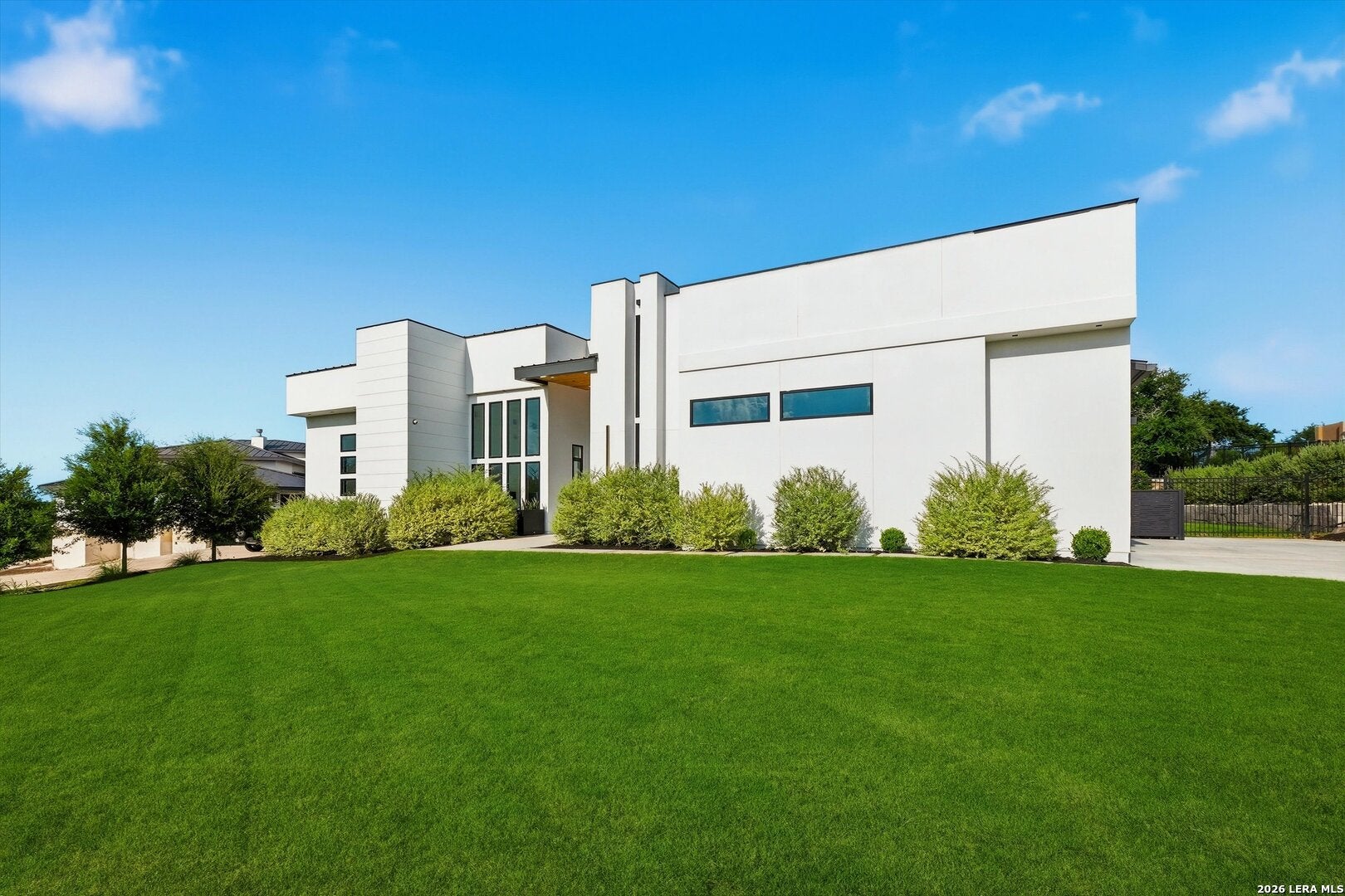 23122 HENNESS PASS