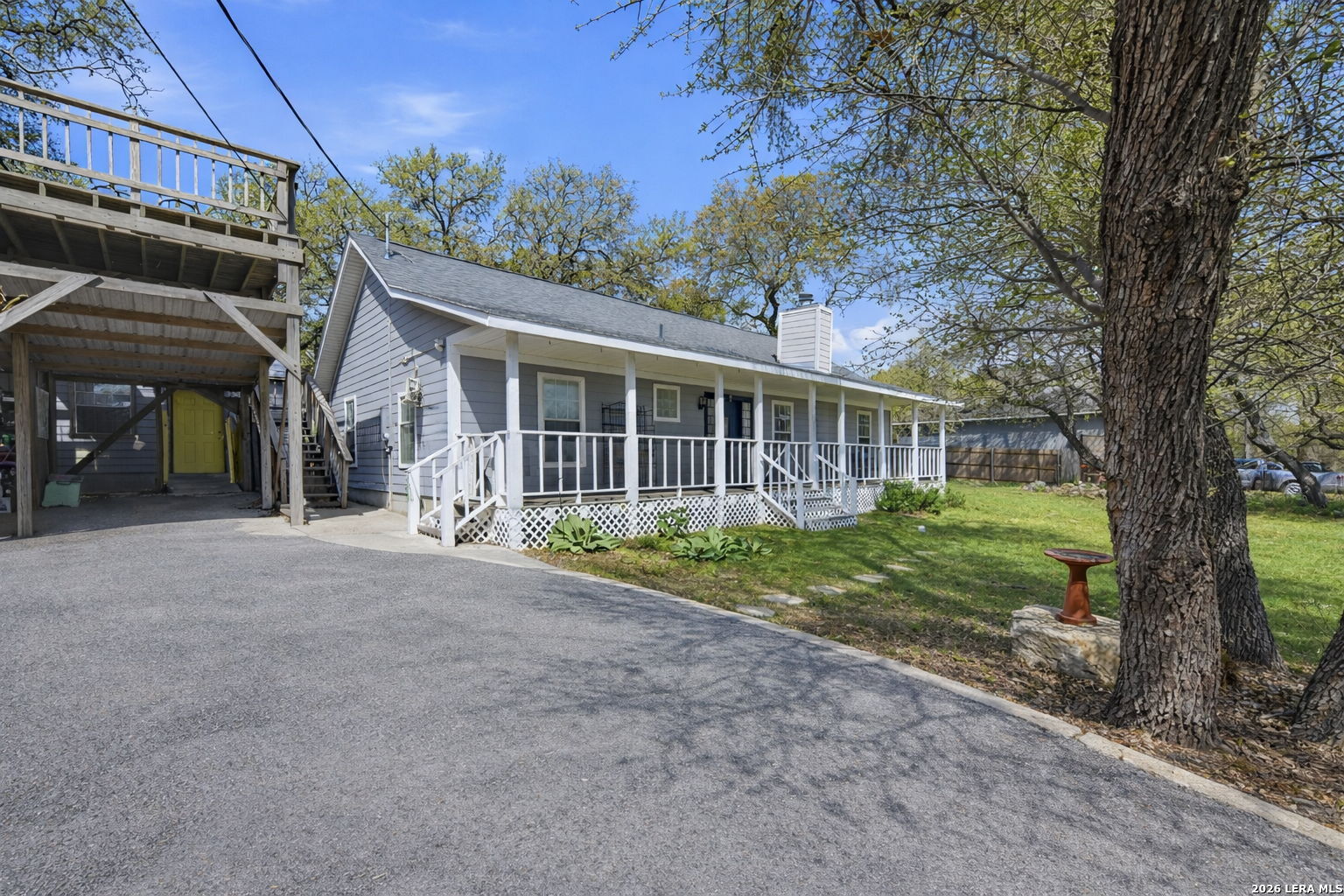 Search 3400 Lakeview