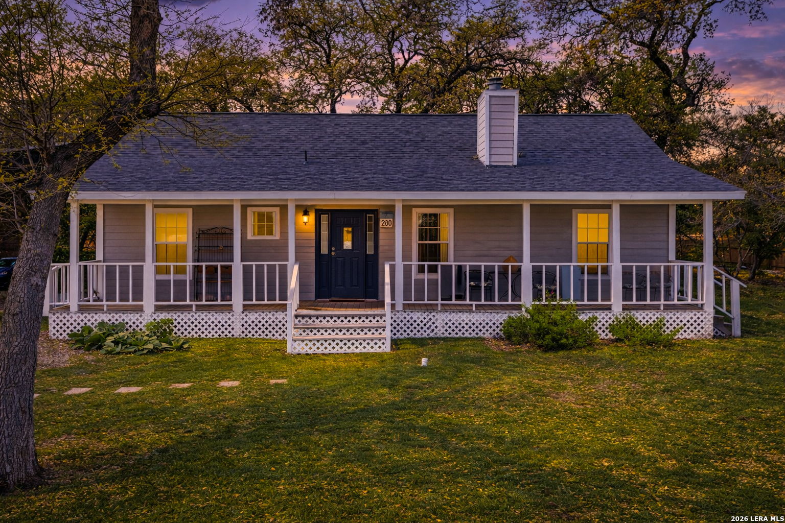 Search 3400 Lakeview