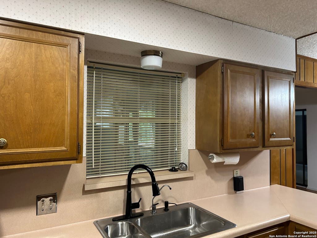 Photo of 241 Ralston, Converse, TX 78109 (MLS # 1963484)