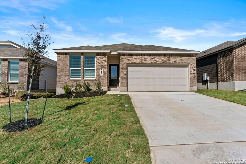 Photo of 3820 Northaven, New Braunfels, TX 78132 (MLS # 1919766)