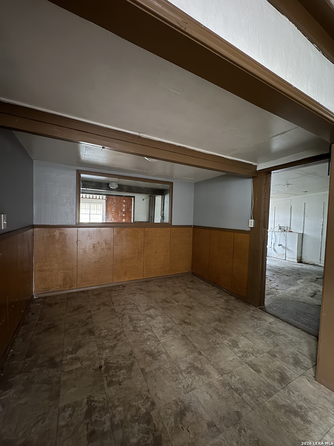 Search 215 W Bedford