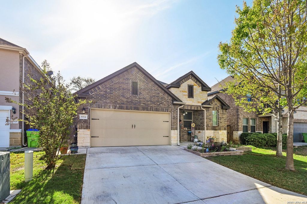 Photo of 8814 White Crown, San Antonio, TX 78254 (MLS # 2003008)