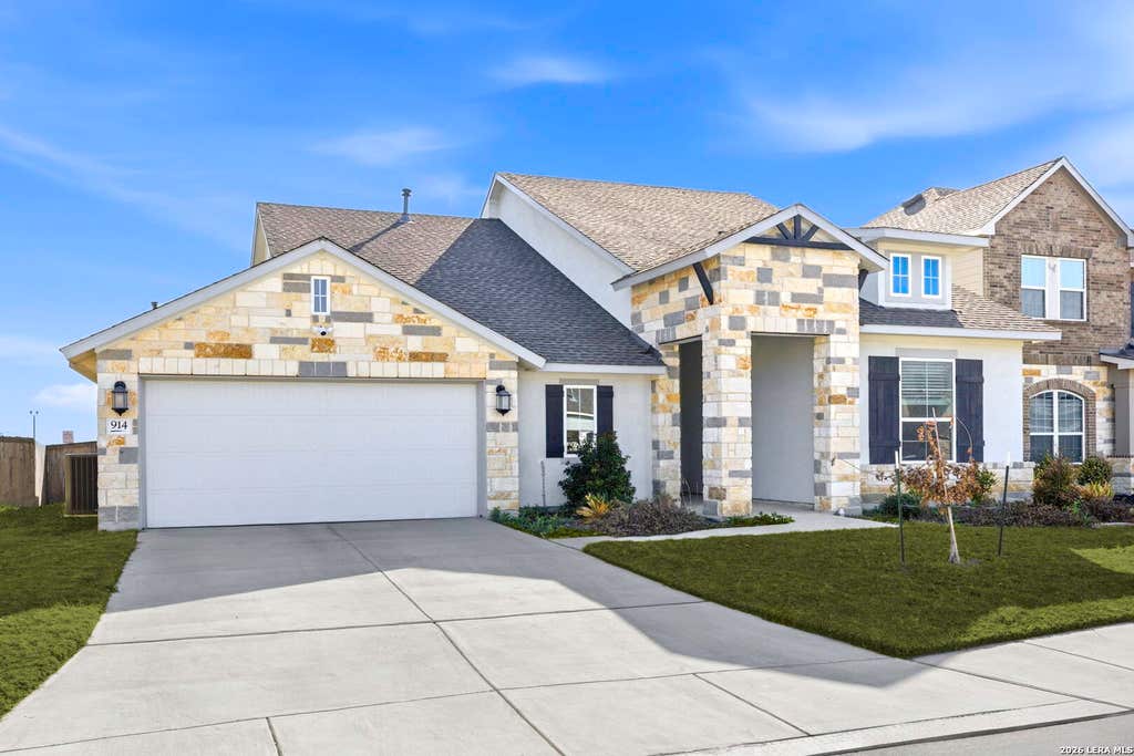 Photo of 914 Fort Ringgold, San Antonio, TX 78245 (MLS # 2003221)