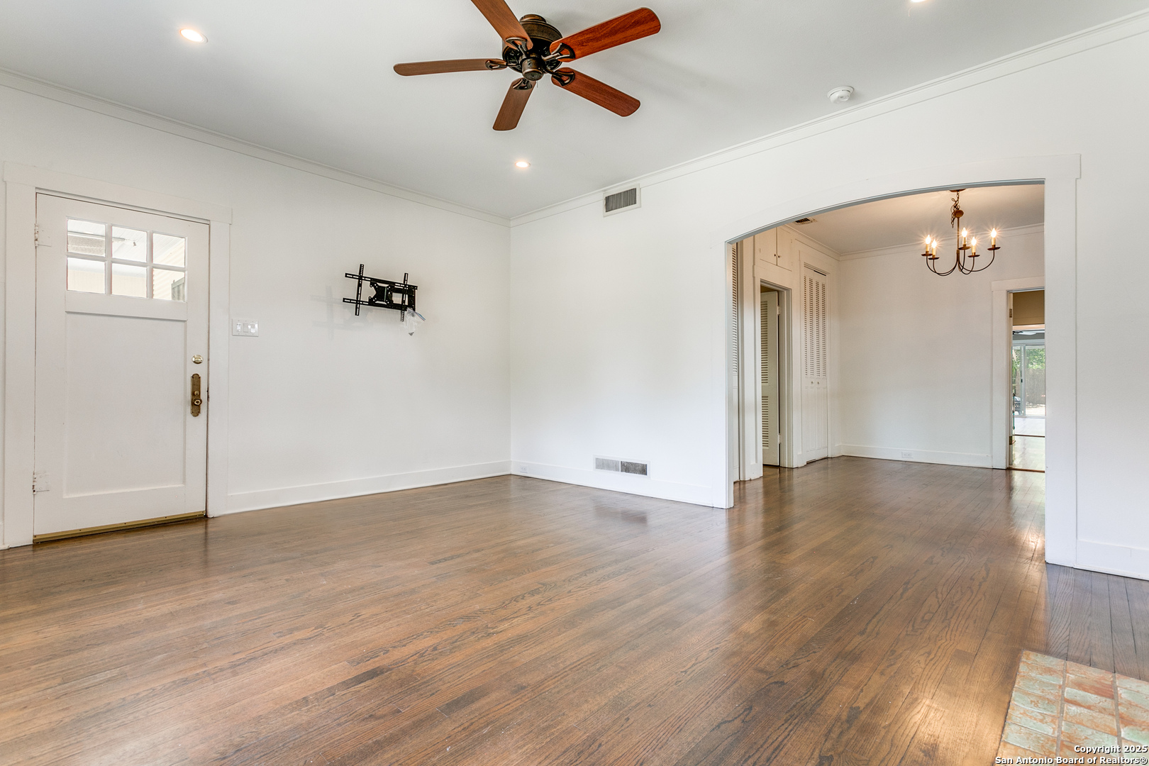 212 Chichester