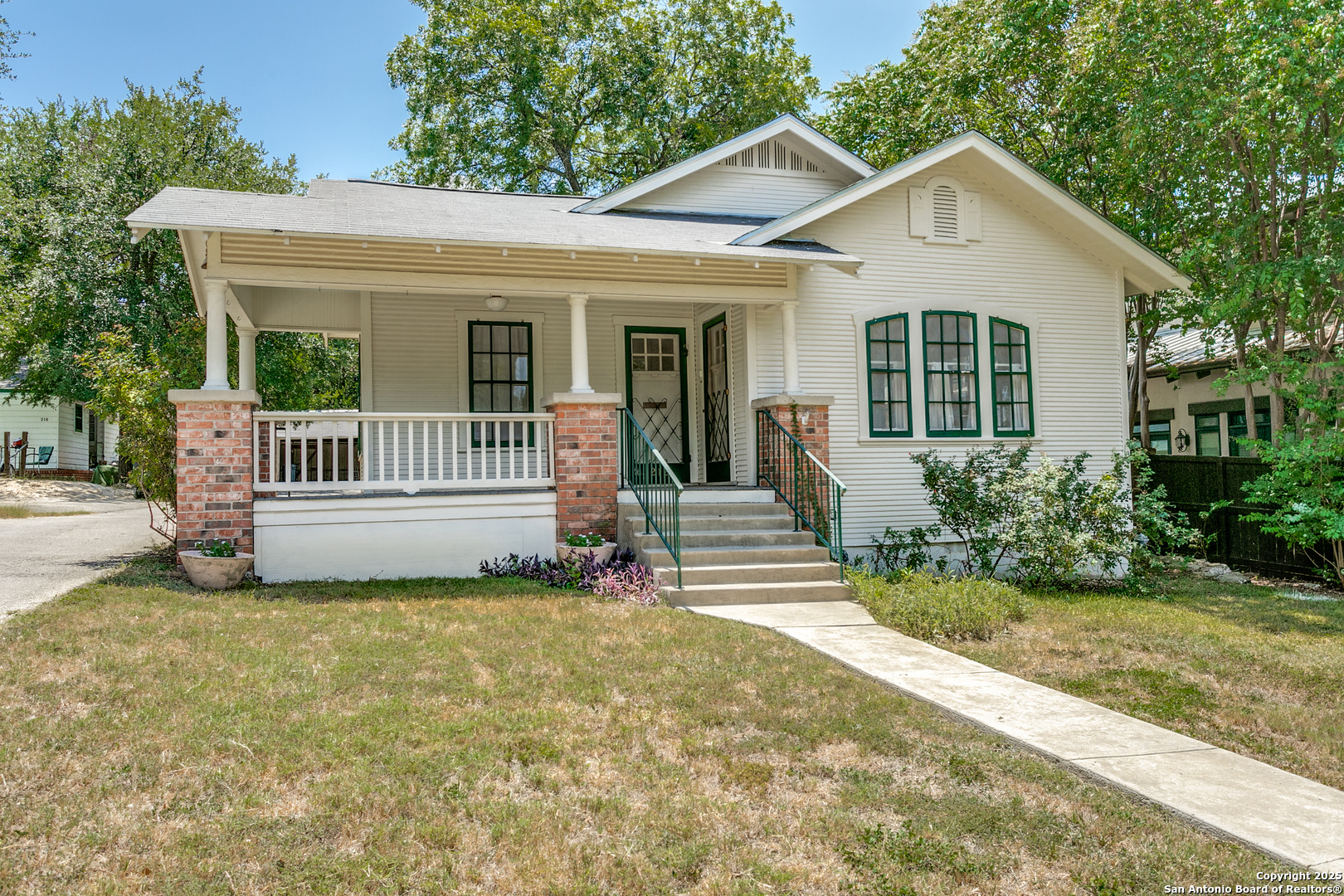 212 Chichester