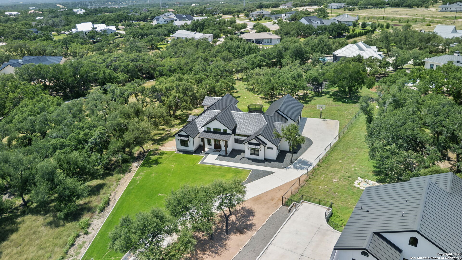 722 Post Oak Ridge
