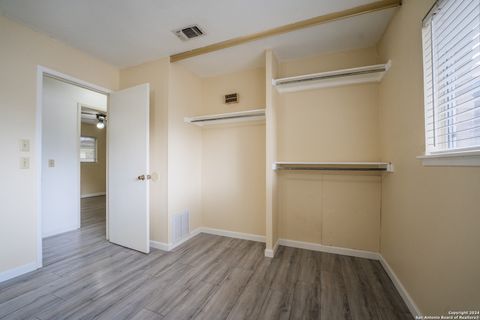 Tiny photo for 12515 LA BODEGA ST, San Antonio, TX 78233 (MLS # 1932977)