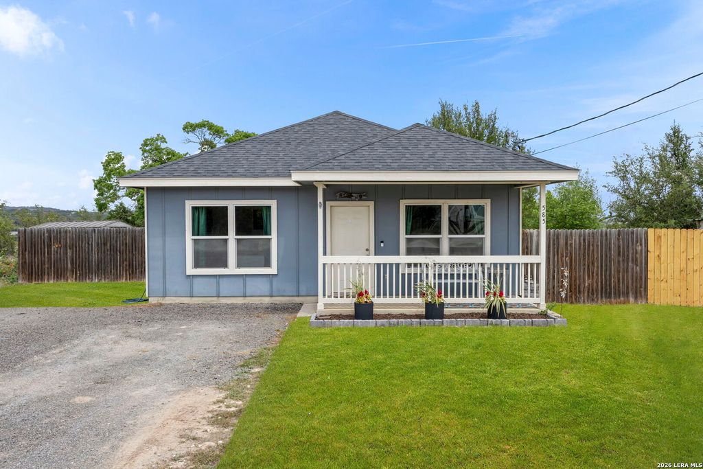 Photo of 585 Cimarron, Spring Branch, TX 78070 (MLS # 1959081)