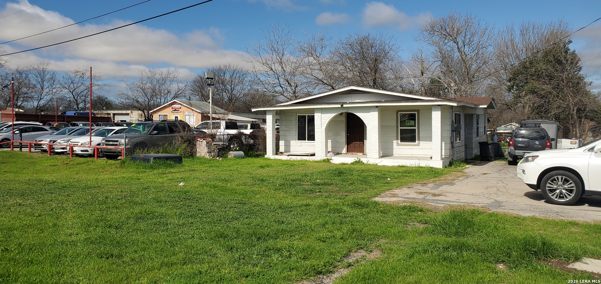 1806 Business 35 South