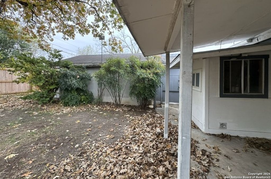 Photo of 7830 Stagecoach, San Antonio, TX 78227 (MLS # 1929591)