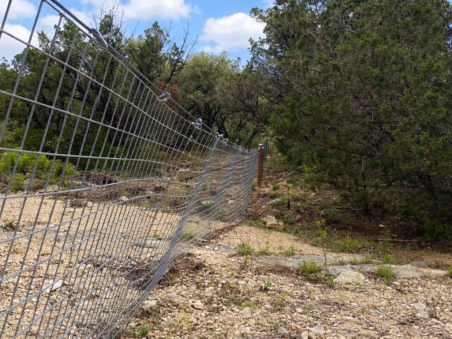 18553 & 18551 Bandera Rd.