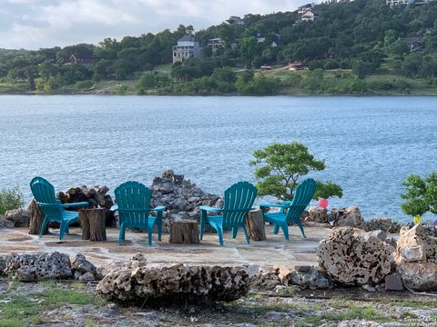 A home in Canyon Lake