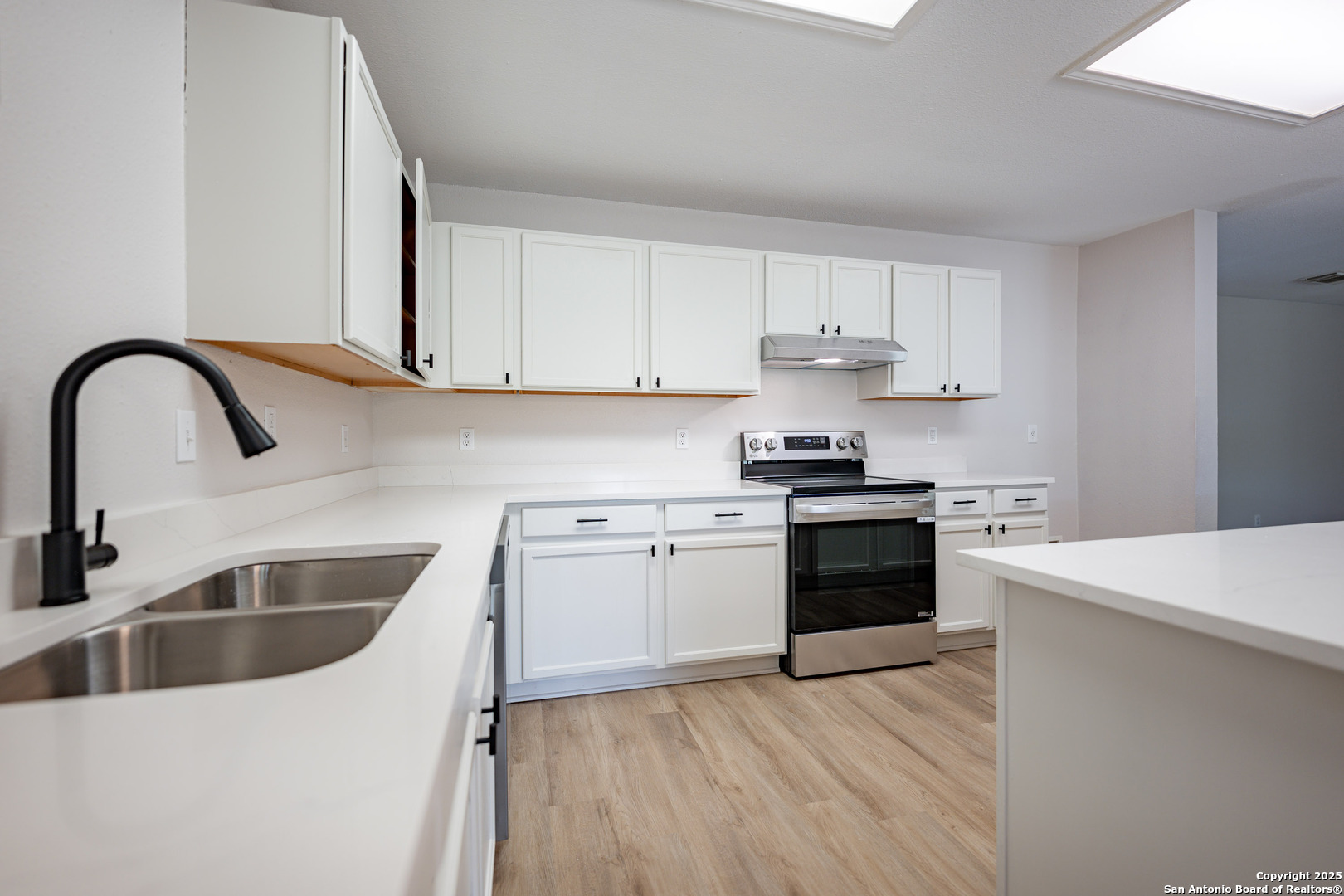 11203 Berkley Sq