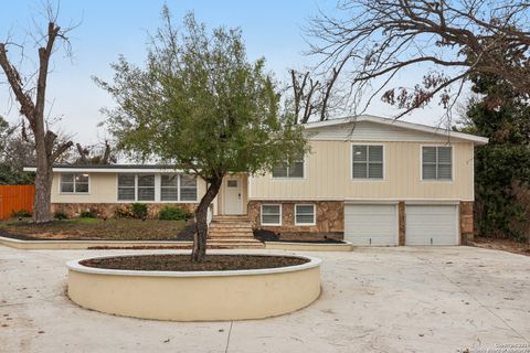 4921 Hodges Leon Valley TX 78238