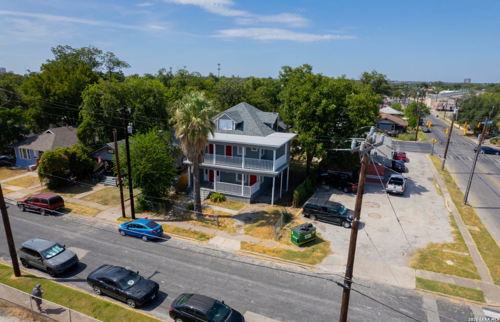 Photo of 419 Harding Pl, San Antonio, TX 78203 (MLS # 2017558)