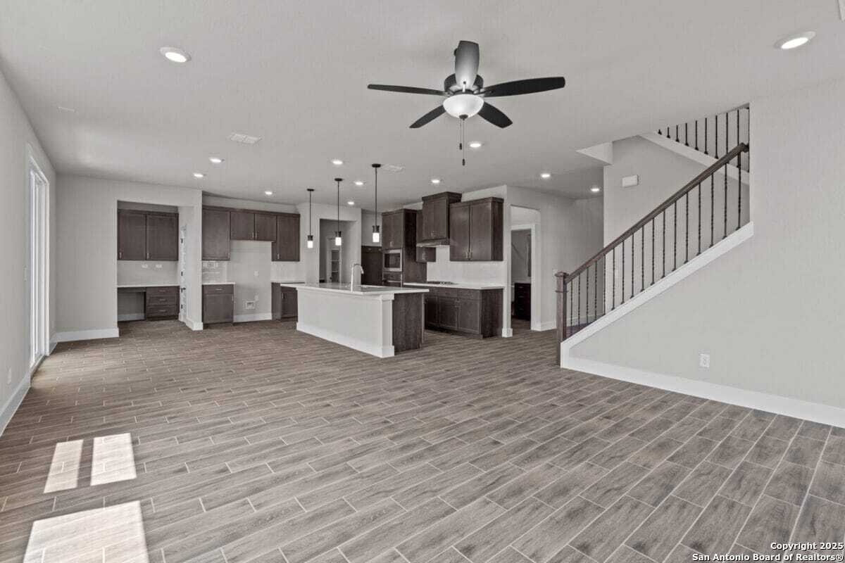 11111 Carlyle Springs