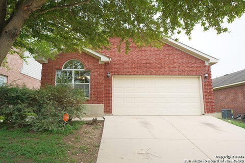 Photo of 6534 ITHACA FLS, San Antonio, TX 78239 (MLS # 2007629)