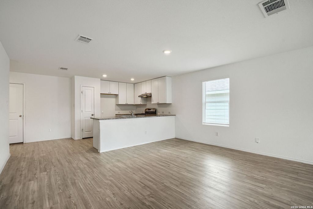Photo of 9955 FLAX MILL DR, San Antonio, TX 78254 (MLS # 1990354)