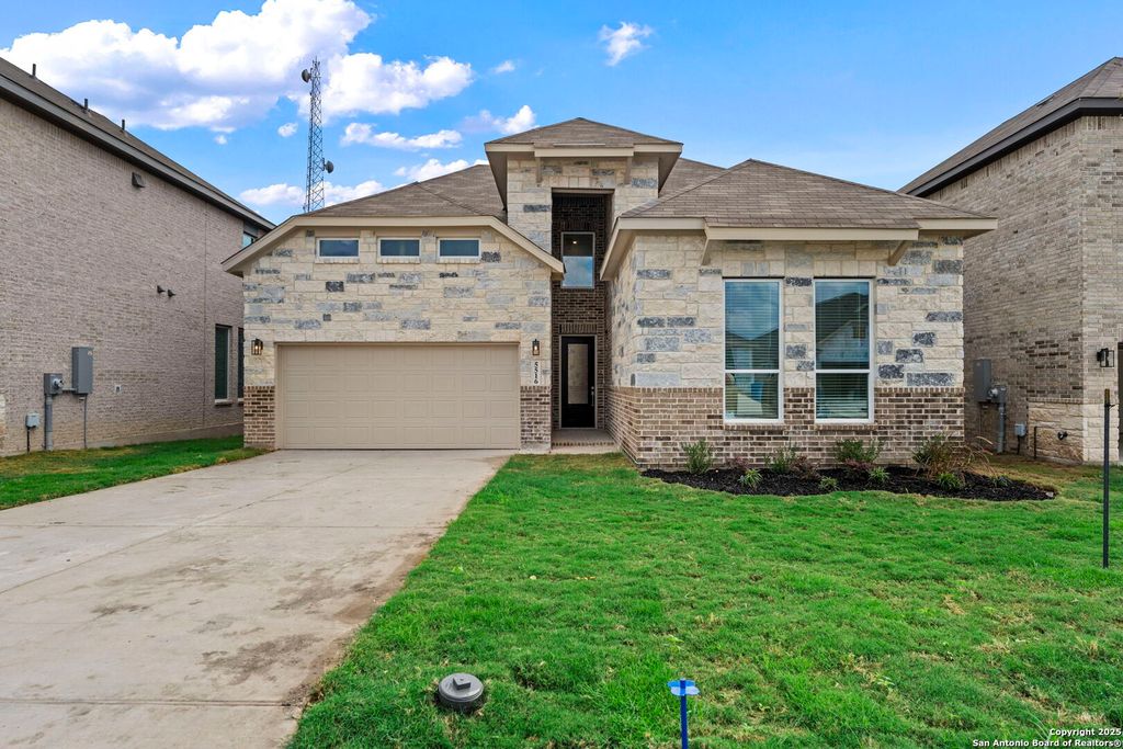 Photo of 5516 Paschal Park, New Braunfels, TX 78132 (MLS # 1920395)