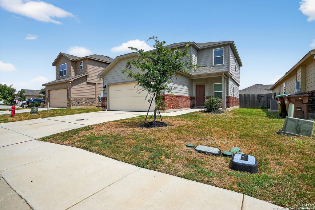 Photo of 13008 Lineberry Lane, St Hedwig, TX 78152 (MLS # 1894130)