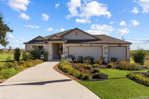 A home in Floresville