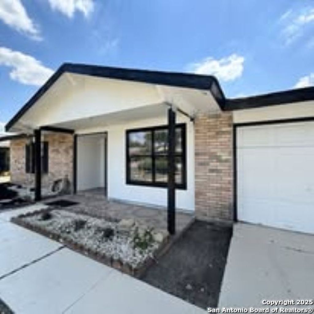 Photo of 8610 bravo valley, San Antonio, TX 78227 (MLS # 1925834)