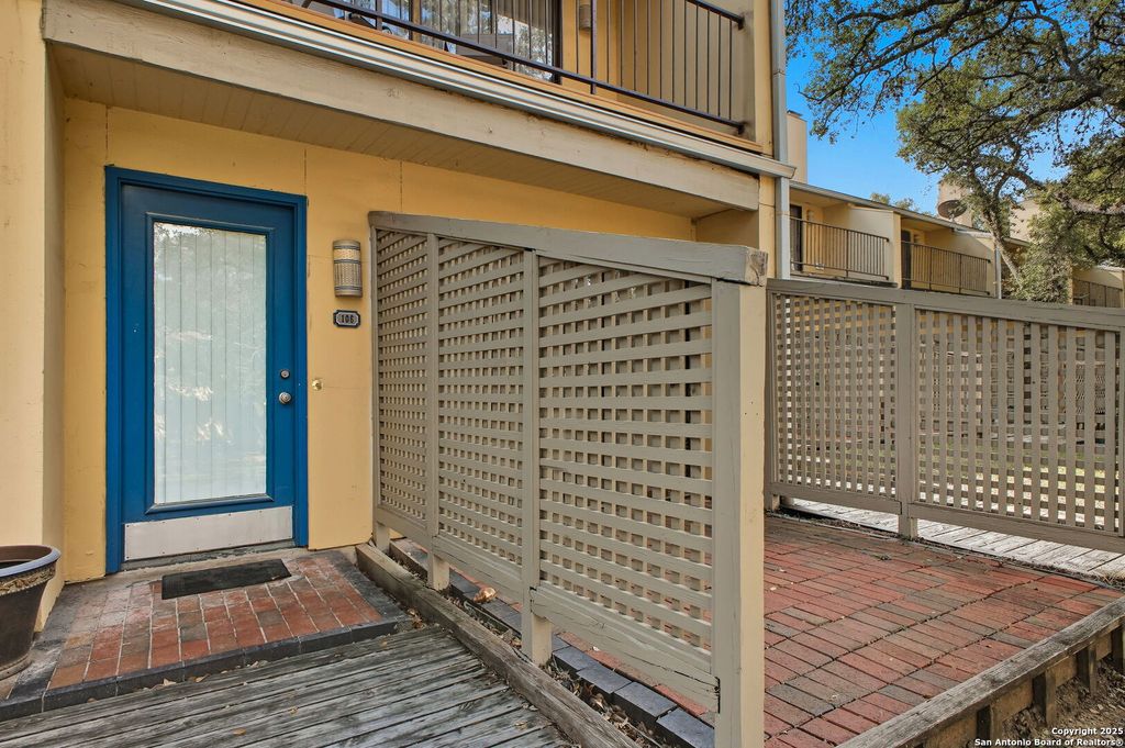 Photo of 8642 Fredericksburg 106 #106, San Antonio, TX 78240 (MLS # 1914038)
