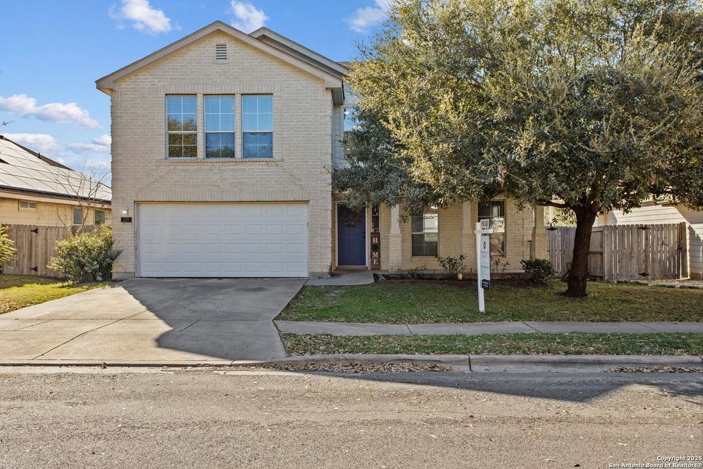 Photo of 229 Rocky Ridge Drive, New Braunfels, TX 78130 (MLS # 1927003)