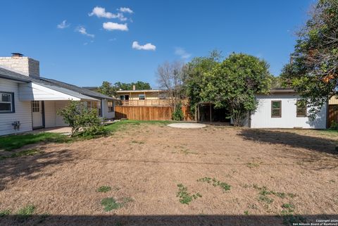 A home in Terrell Hills