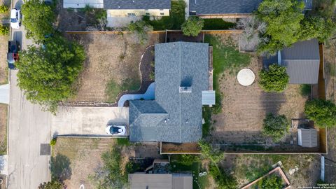 A home in Terrell Hills