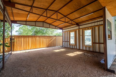 A home in Terrell Hills