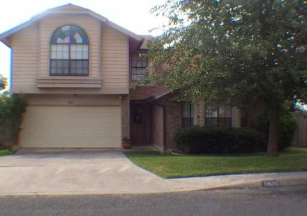 Photo of 9839 Logans Ridge, Converse, TX 78109 (MLS # 1991046)