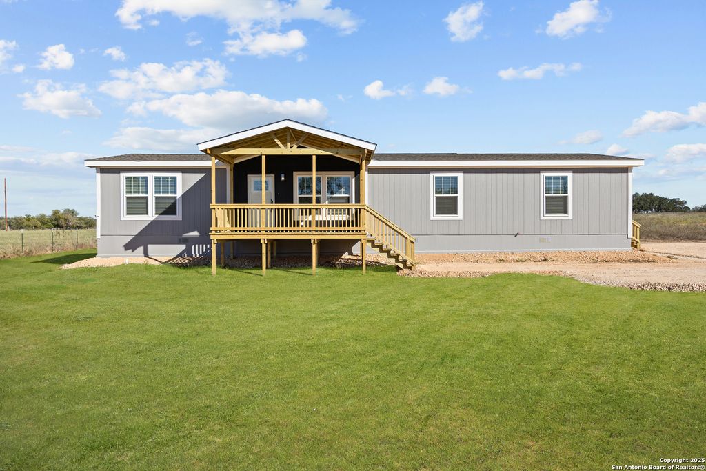 Photo of 2354 Stevens Rd, Somerset, TX 78069 (MLS # 1970344)
