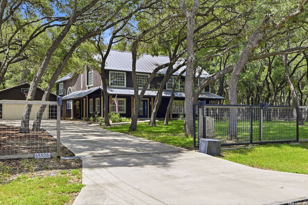 Photo of 8806 SHOSHONI TRL, San Antonio, TX 78255 (MLS # 2012783)
