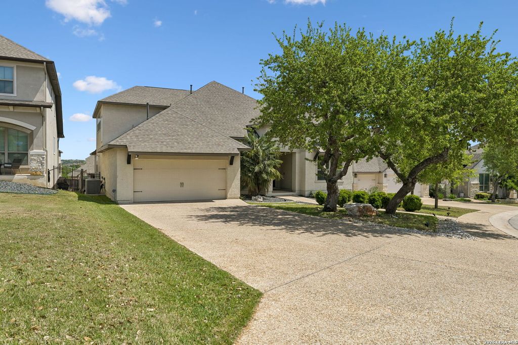 Photo of 231 Shannon Circle, San Antonio, TX 78260 (MLS # 1954644)