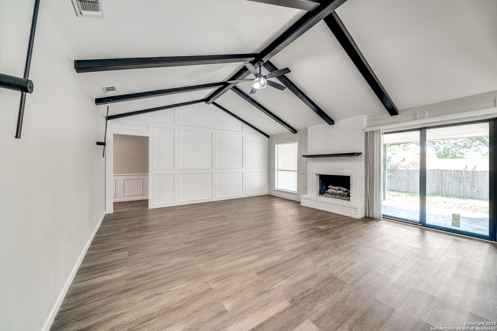 8702 Spanish Moss