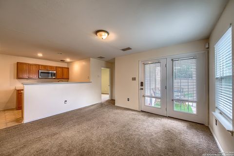 Single Family Residence in San Antonio TX 507 Scarlet Ibis 5.jpg