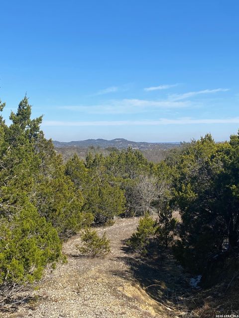 117 Sparrow Hawk Trail Boerne TX 78006