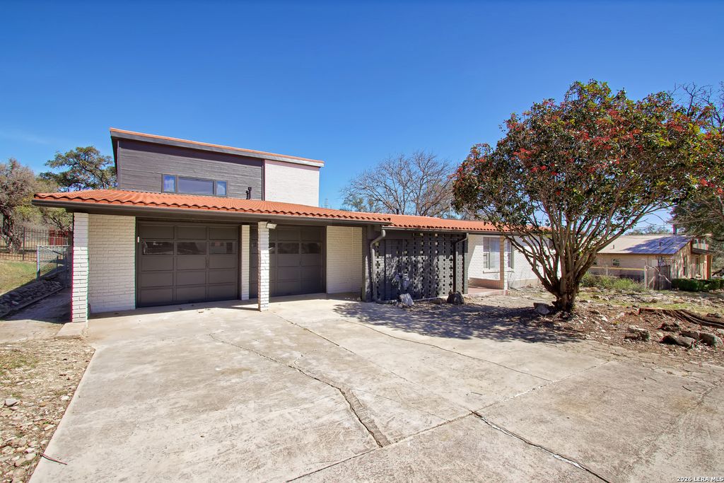 Photo of 6563 Fox Run, San Antonio, TX 78233 (MLS # 1944619)