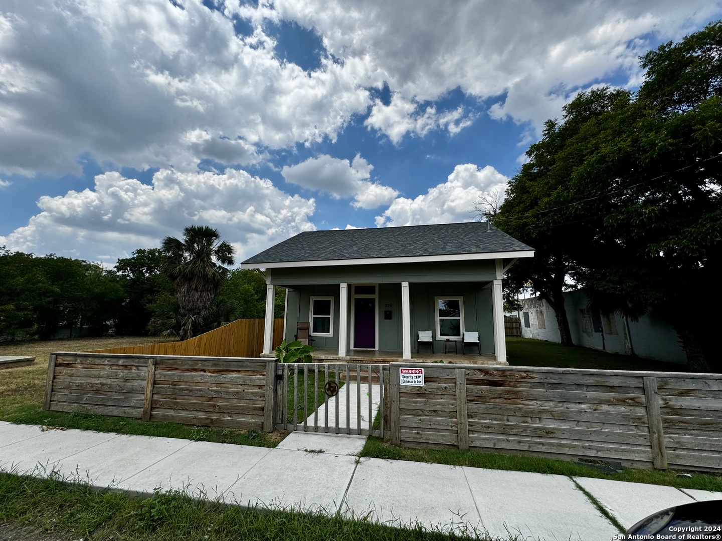 329 BLAINE