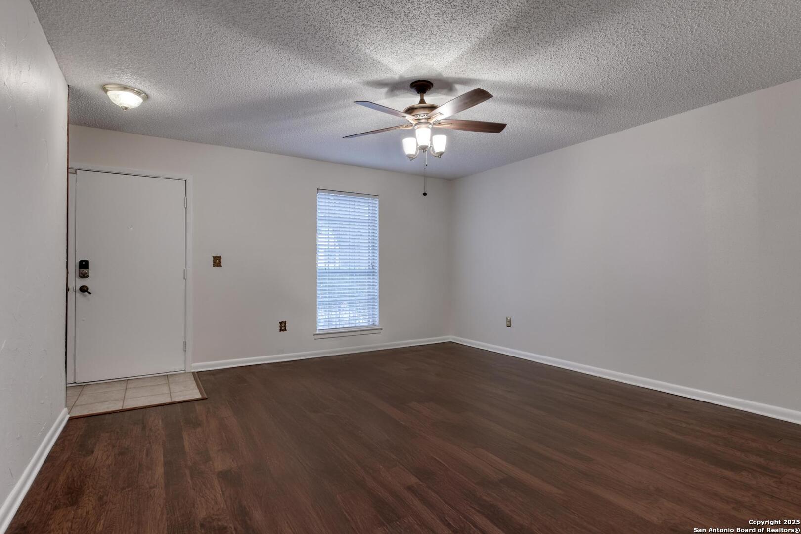 10431 Grand Park