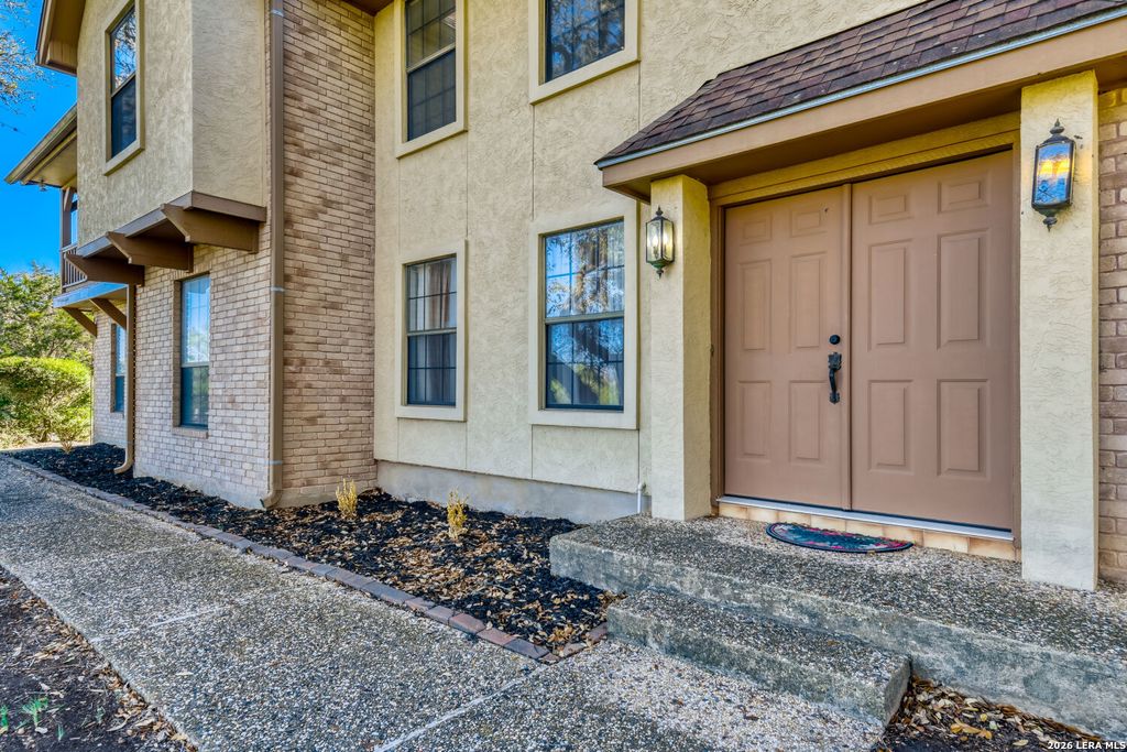 Photo of 29342 Seabiscuit, Fair Oaks Ranch, TX 78015 (MLS # 1951383)
