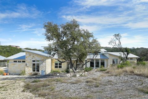 9826 Cash Mountain Rd Helotes TX 78023