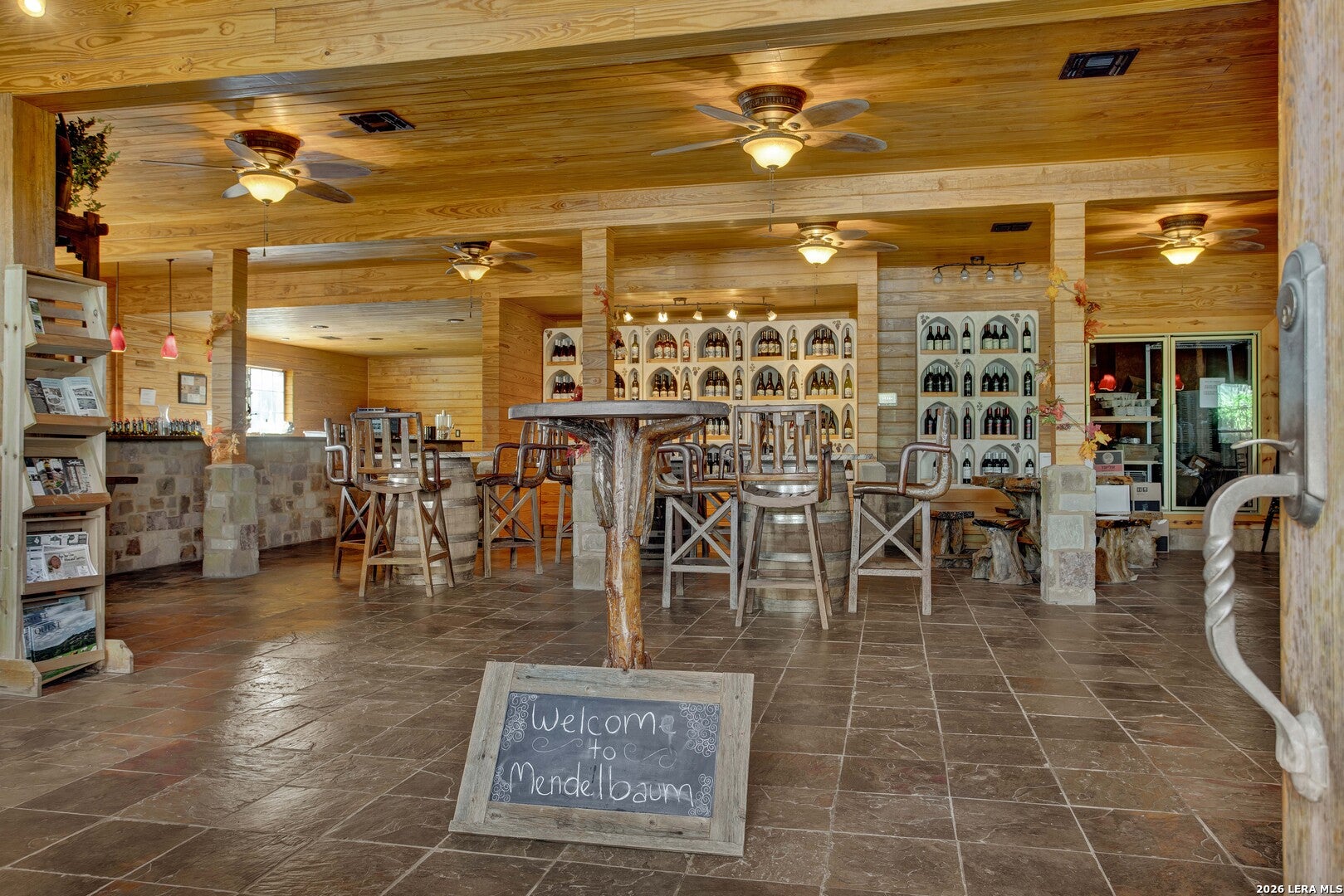 10207 E US Highway 290