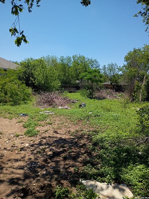 222 OKLAHOMA ST, SAN ANTONIO, TX 78237 - Image 6d7ef29250aaf85800d90bca1bb97deb/2286218704