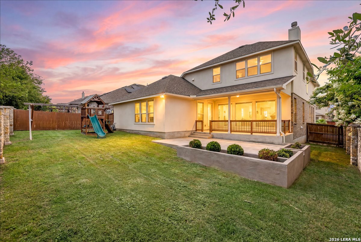 13508 Falls Summit